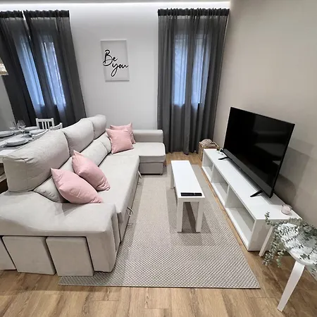 Apartamenticos Plaza Armas Iii *